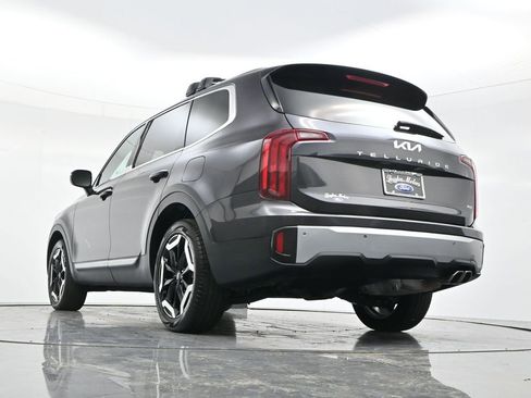 Used 2025 Kia Telluride S AWD/4WD image 55
