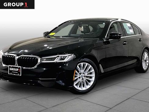 Used 2021 BMW 530i xDrive w/ Convenience Package AWD/4WD image 1