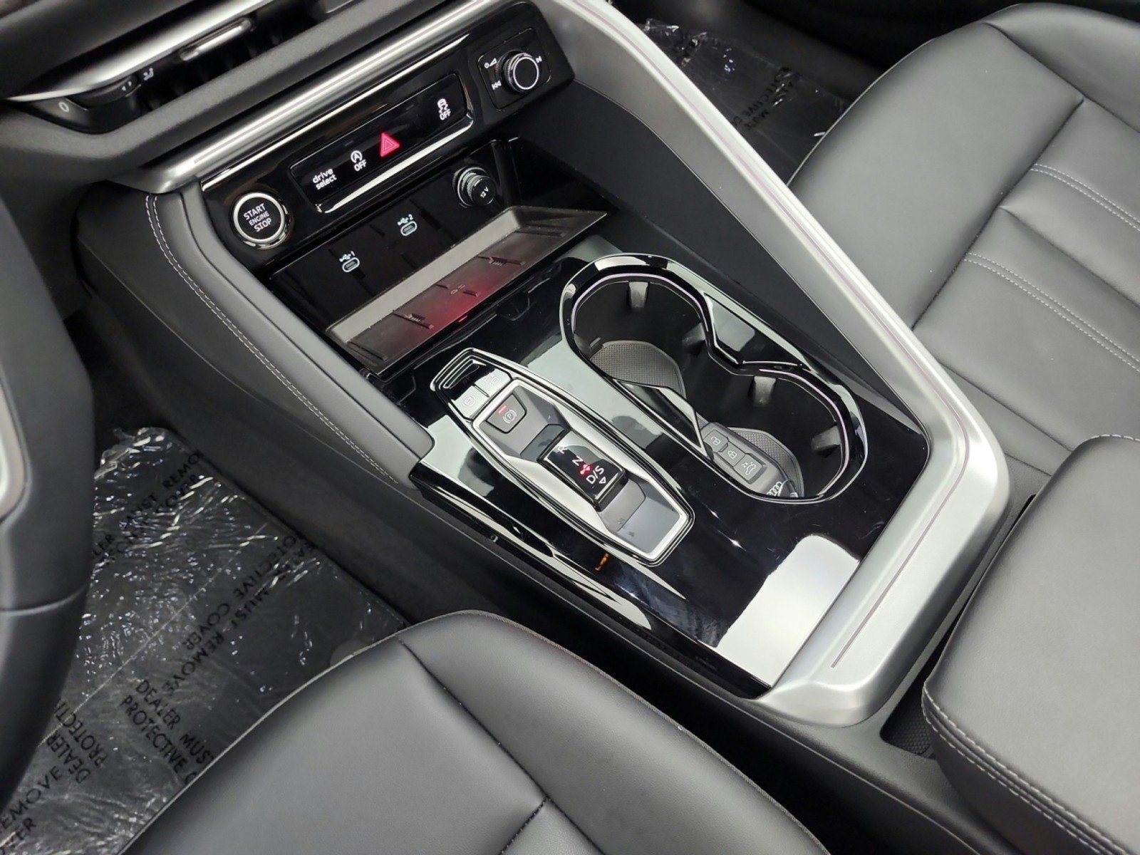 Used 2025 Audi Q5 Premium AWD/4WD image 11