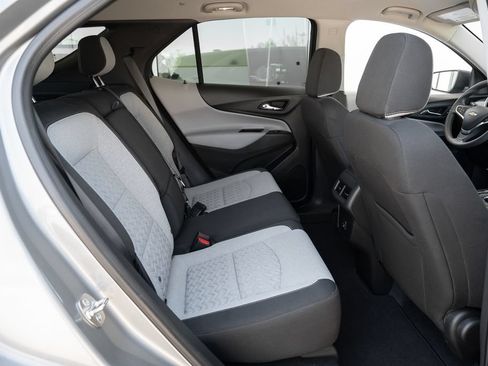 Used 2024 Chevrolet Equinox LS w/ LS Convenience Package FWD image 36