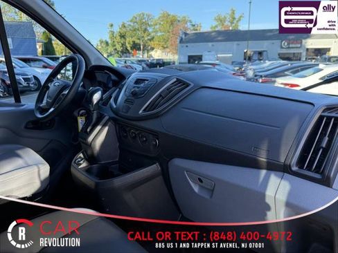 Used 2019 Ford Transit 150 XL image 36