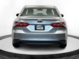 Used 2018 Toyota Camry LE image 5