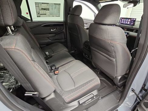 New 2026 Honda Pilot Sport image 35