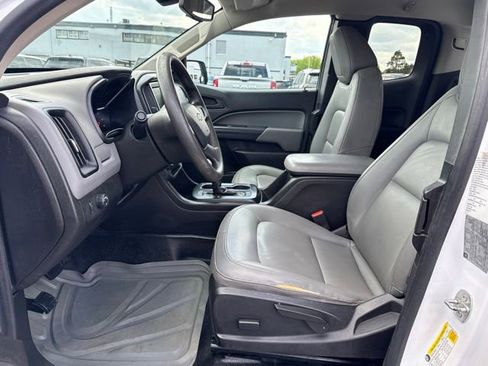 Used 2018 Chevrolet Colorado W/T RWD image 18