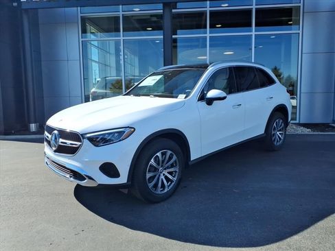New 2026 Mercedes-Benz GLC 300 4MATIC image 2