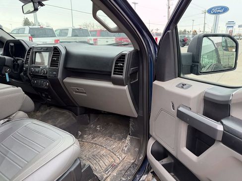 Used 2018 Ford F150 XLT w/ Equipment Group 302A Luxury image 16