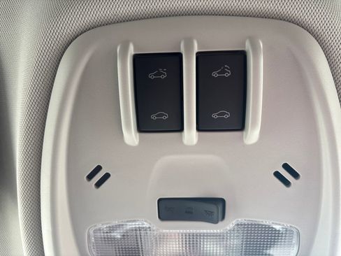 Certified 2026 Chevrolet Trax LT w/ Sunroof Package image 17