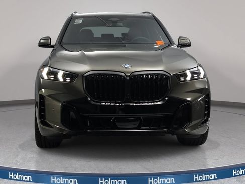 New 2026 BMW X5 xDrive40i w/ M Sport Package AWD/4WD image 2