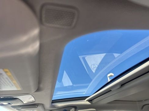 New 2026 Toyota Prius Limited image 28