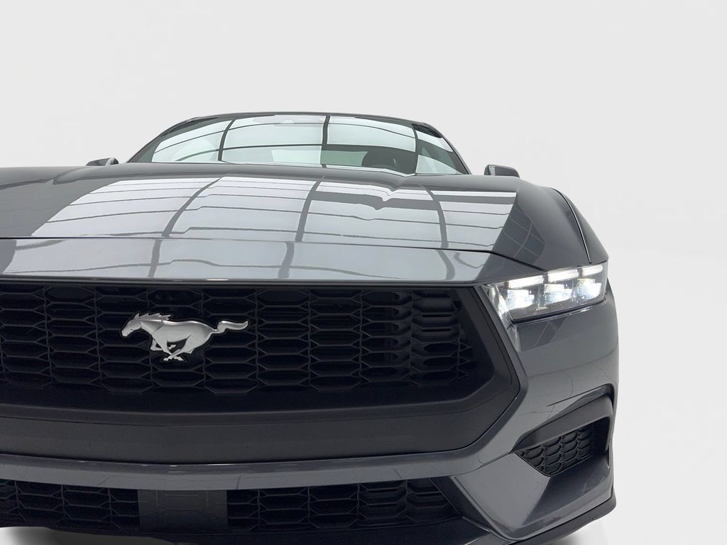 Used 2026 Ford Mustang Premium RWD image 5