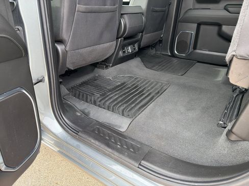 Used 2025 Chevrolet Silverado 1500 LT AWD/4WD image 37