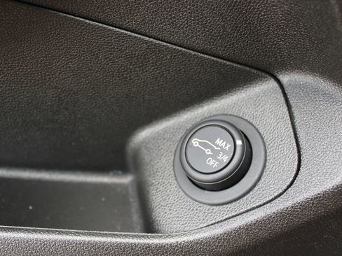 Used 2022 GMC Terrain SLT w/ Tech Package image 51