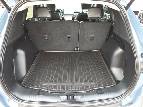 Certified 2025 Ford Escape Platinum image 7