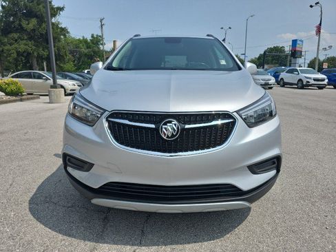 Used 2022 Buick Encore Preferred w/ Safety Package AWD/4WD image 8