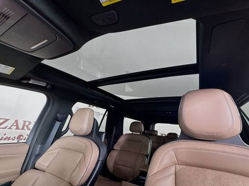 New 2025 Lincoln Navigator L Black Label image 23