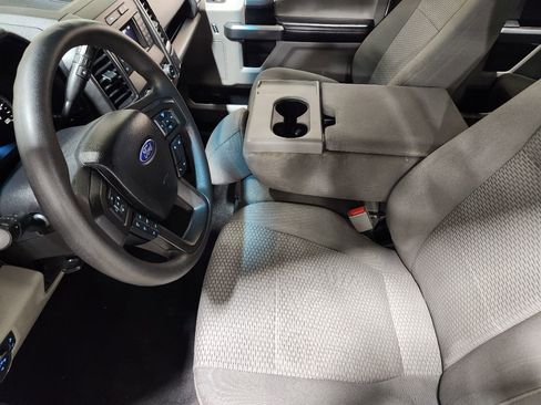 Used 2018 Ford F150 XLT image 29