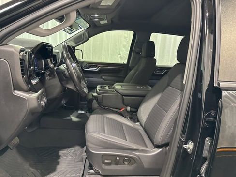 Certified 2022 Chevrolet Silverado 1500 RST image 11