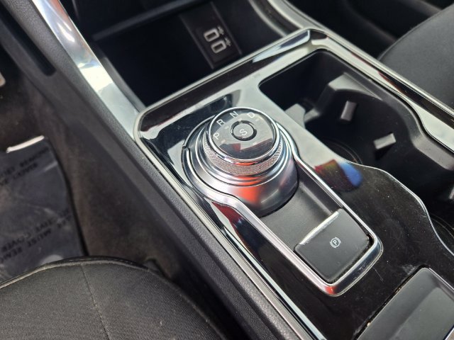 Used 2020 Ford Edge SE AWD/4WD image 14