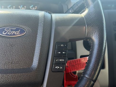 Used 2012 Ford F150 XLT w/ XLT Chrome Pkg image 16