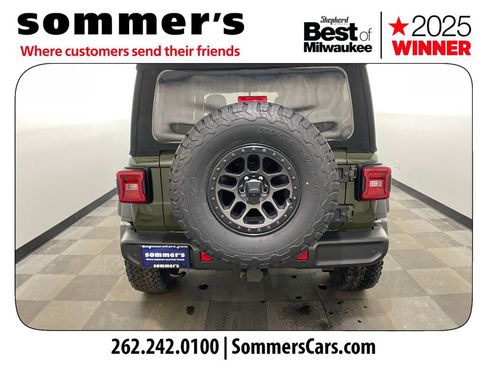 Used 2023 Jeep Wrangler Willys image 4