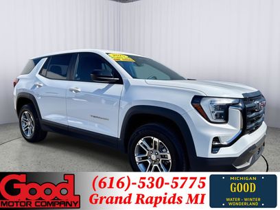 Used 2025 GMC Terrain Elevation