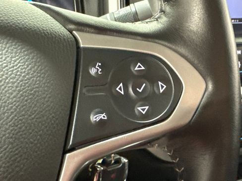 Used 2022 Chevrolet Colorado ZR2 w/ ZR2 Dusk Special Edition image 6