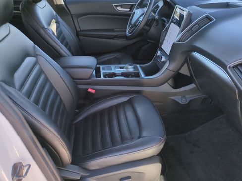 Used 2022 Ford Edge SEL w/ Convenience Package image 21