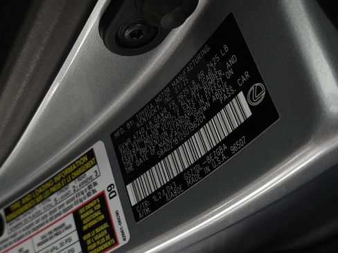 Used 2025 Lexus ES 350 w/ Accessory Package (Z2) FWD image 34