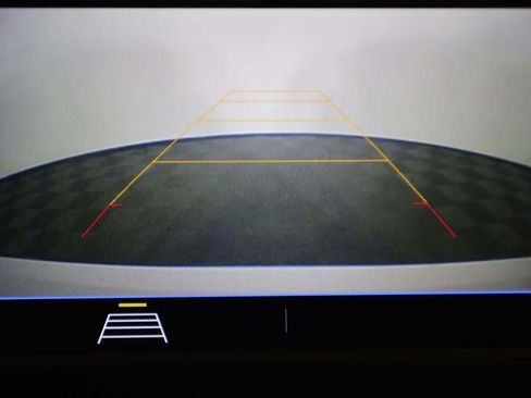 Used 2019 Chevrolet Sonic LT image 32