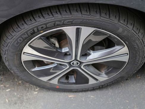 Certified 2025 Hyundai Tucson Limited image 12