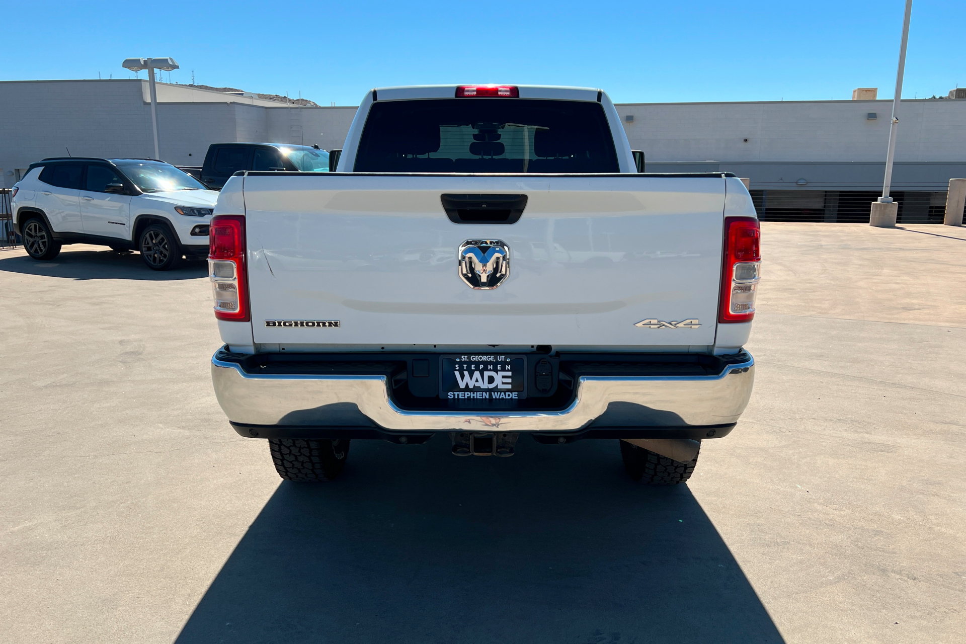 Certified 2024 RAM 2500 Big Horn w/ Off Road Package AWD/4WD image 4