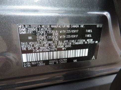 Used 2024 Toyota RAV4 XLE FWD image 17