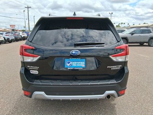 Used 2024 Subaru Forester Touring w/ POP Package 3 AWD/4WD image 4