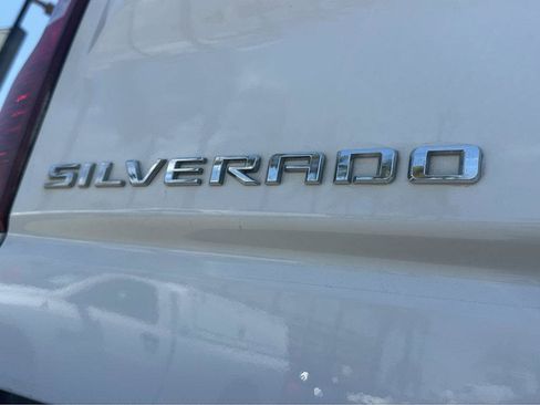 Used 2023 Chevrolet Silverado 1500 W/T RWD image 32