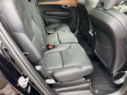 Certified 2023 Volvo XC90 B6 Plus AWD/4WD image 16