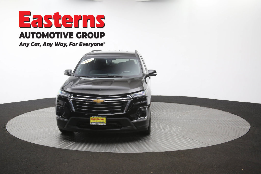 Used 2023 Chevrolet Traverse LT FWD image 57