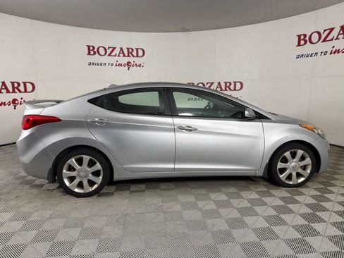 Used 2013 Hyundai Elantra Limited w/ Technology Pkg FWD image 9