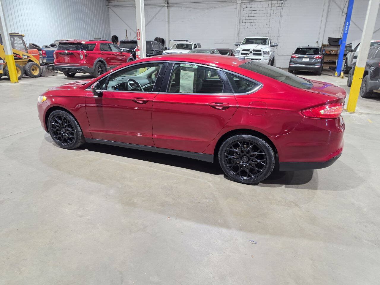Used 2014 Ford Fusion S FWD image 6