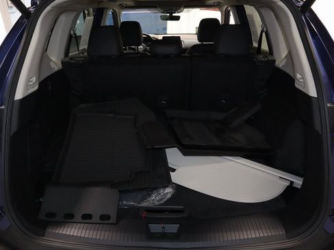 Certified 2023 Nissan Rogue SV w/ SV Premium B Package image 19