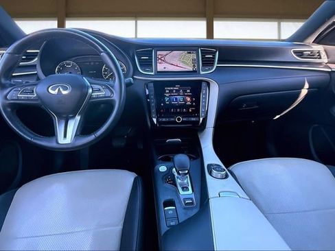 Used 2023 INFINITI QX55 Essential image 16