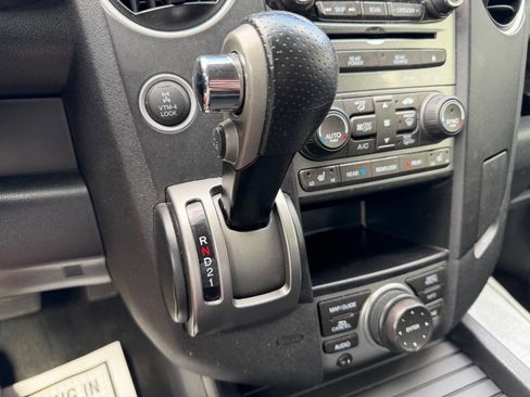 Used 2013 Honda Pilot Touring image 14