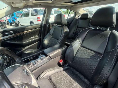 Used 2016 Nissan Maxima Platinum FWD image 37