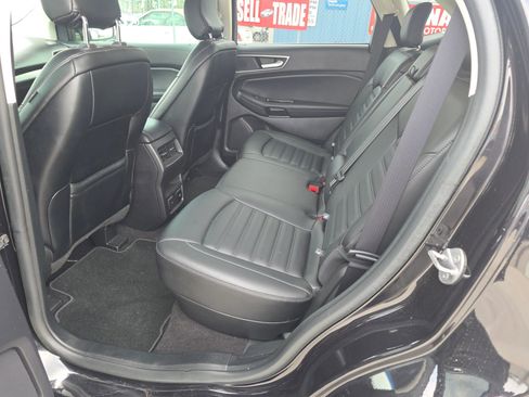 Used 2019 Ford Edge SEL w/ Equipment Group 201A FWD image 22