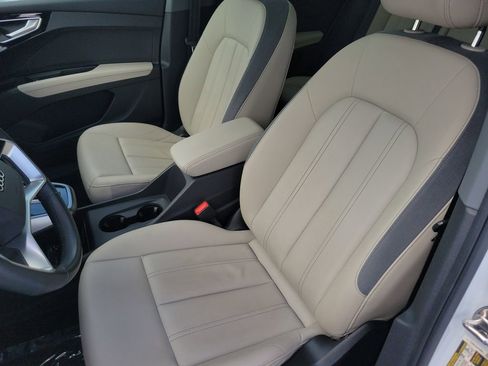 Used 2023 Audi Q4 e-tron Premium Plus w/ Premium Plus AWD/4WD image 26
