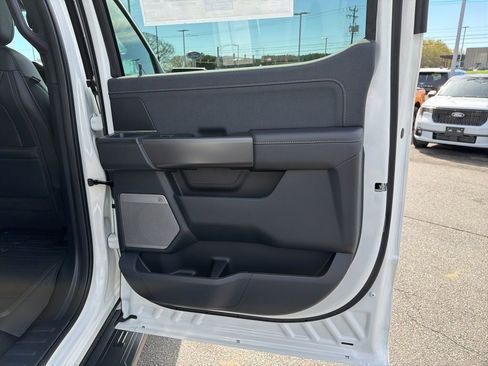 New 2026 Ford F150 Lariat w/ Equipment Group 501A Mid image 19