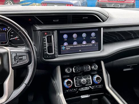 Used 2021 GMC Yukon Denali w/ Denali Premium Package image 7