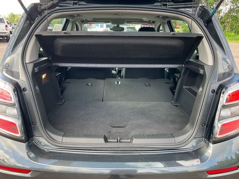 Used 2017 Chevrolet Sonic LT w/ Fun and Sun Package FWD image 25