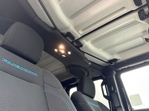 Used 2022 Jeep Wrangler Unlimited Rubicon 4xe image 21