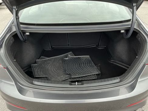 Used 2018 Hyundai Elantra SEL image 21