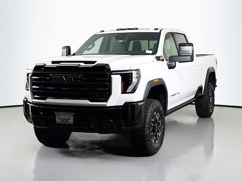 New 2026 GMC Sierra 2500 AT4X image 3
